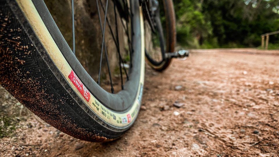 New Strada Bianca 40 | Challenge Tires