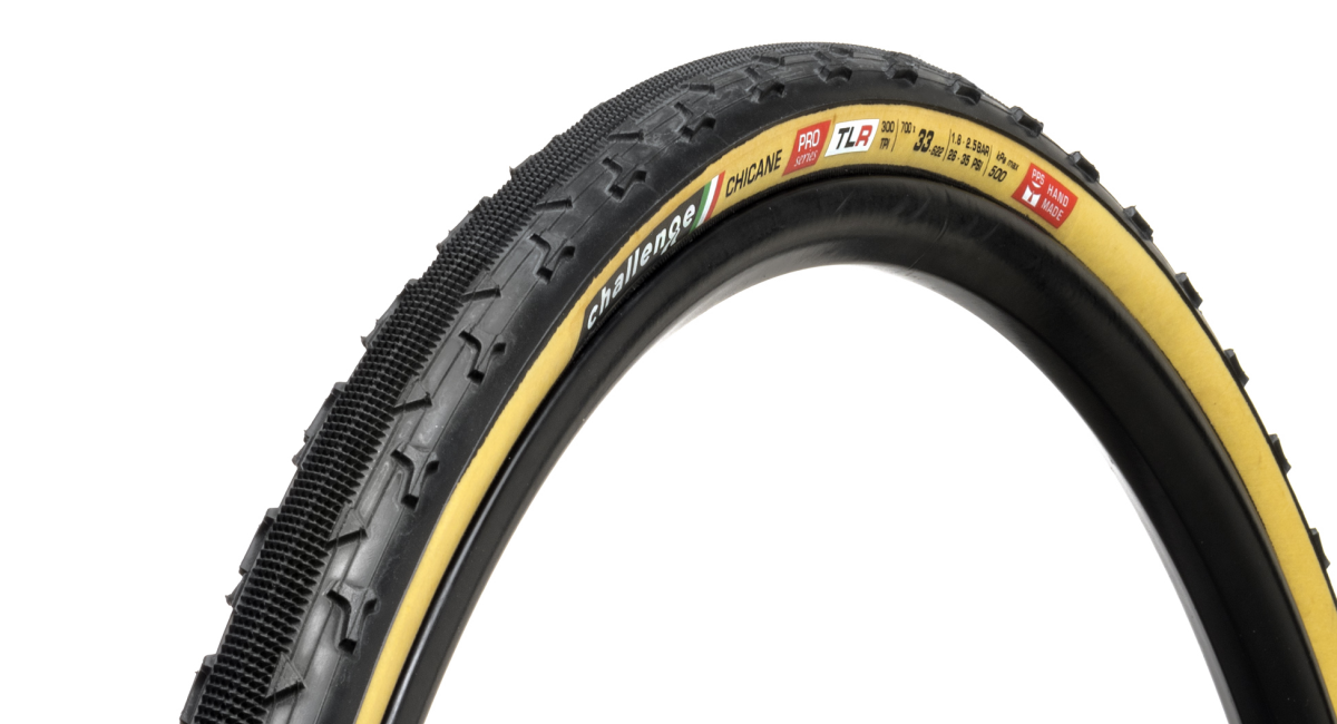 CHICANE TR BLACK / TAN 700× 330